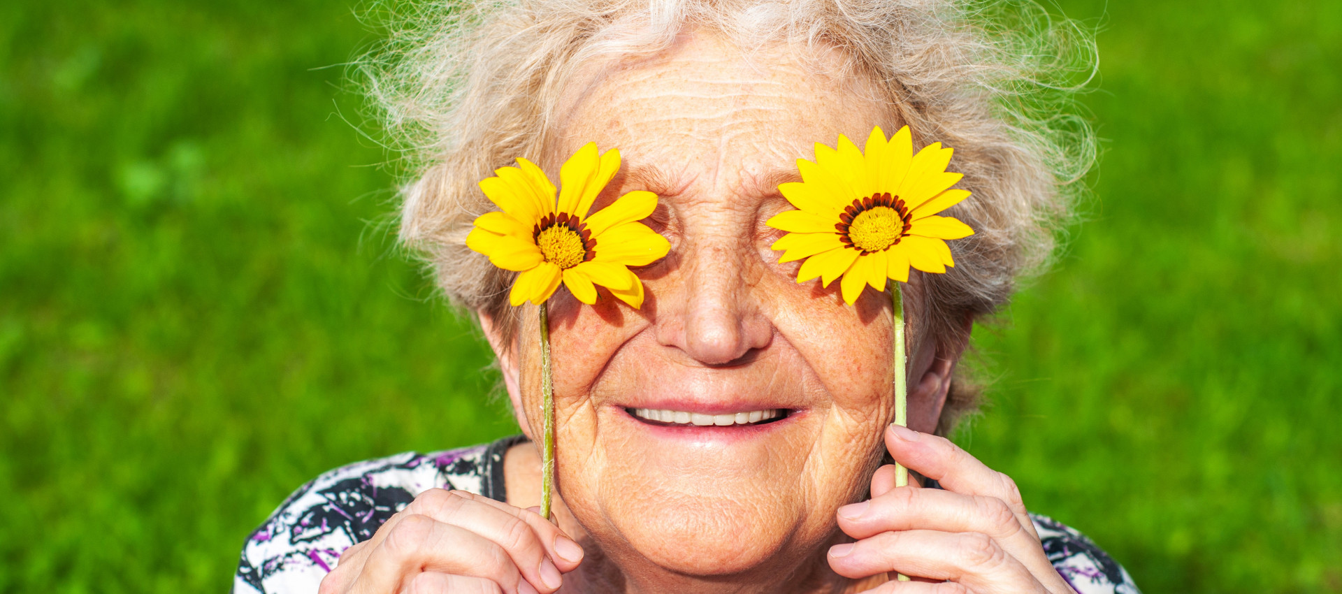 Vermeidung von Sommerinfektionen bei chronischen Wunden: Tipps für die Pflege in der warmen Jahreszeit